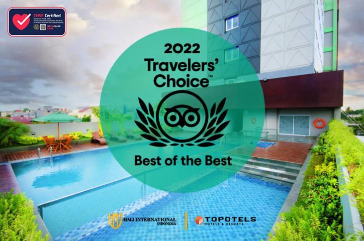 Ayola First Point Hotel Пеканбару Екстериор снимка